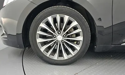 Hyundai Grandeur 2014, 159671 км, за 3501.82 USD