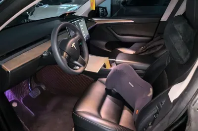 Tesla Model Y 2022, 75300 км, за 23822 USD - фото 17