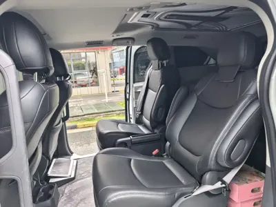 Toyota Sienna 2023, 91000 км, за 28957.65 USD