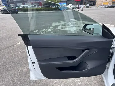 Tesla Model 3 2020, 51000 км, за 17039.1 USD