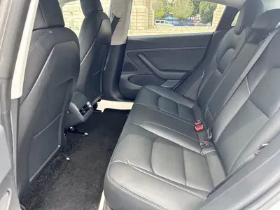 Tesla Model 3 2020, 51000 км, за 17039.1 USD - фото 6