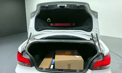 BMW 1-Series 2011, 83074 км, за 8919.72 USD - фото 20