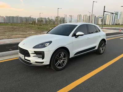 Porsche Macan 2019, 56120 км, за 30852.04 USD - фото 11