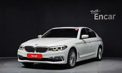 BMW 5-Series · 2020 год