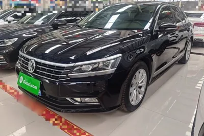 Volkswagen Passat · 2017 год