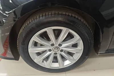 Volkswagen Passat 2017, 153900 км, за 10472 USD - фото 10
