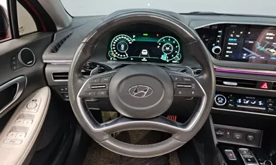 Hyundai Sonata 2020, 83201 км, за 11595.64 USD