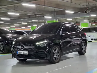 Mercedes-Benz GLA-Class · 2024 год