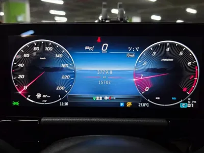 Mercedes-Benz GLA-Class 2024, 15707 км, за 27946.42 USD - фото 8