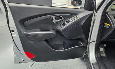 Hyundai Tucson 2013, 96962 км, за 4495.12 USD - фото 24