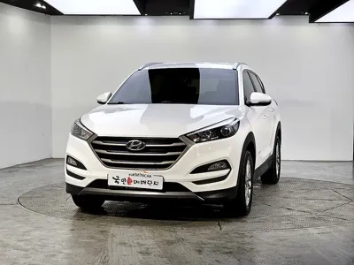 Hyundai Tucson 2016, 87217 км, за 7201.85 USD