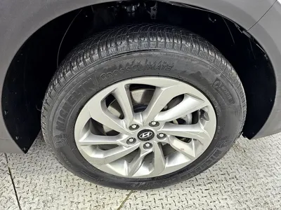 Hyundai Tucson 2016, 87217 км, за 7201.85 USD