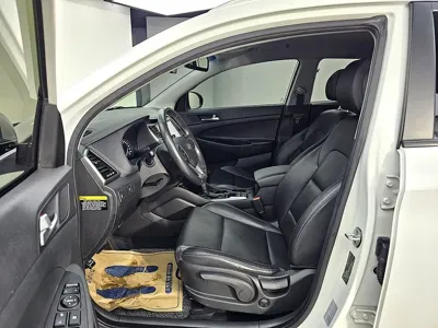 Hyundai Tucson 2016, 87217 км, за 7201.85 USD - фото 10