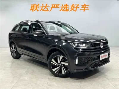 Volkswagen Tavendor 2023, 2200 км, за 27298.44 USD - фото 23