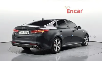 Kia K5 2018, 108676 км, за 7488.17 USD
