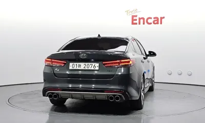 Kia K5 2018, 108676 км, за 7488.17 USD