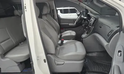Hyundai Starex 2019, 204962 км, за 6768.73 USD - фото 11