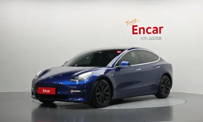Tesla Model 3 · 2020 год