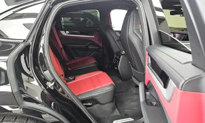 Porsche Cayenne 2025, 9578 км, за 112703.64 USD - фото 12