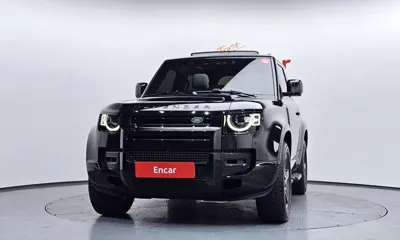Land Rover Defender 2025, 6703 км, за 57839.81 USD