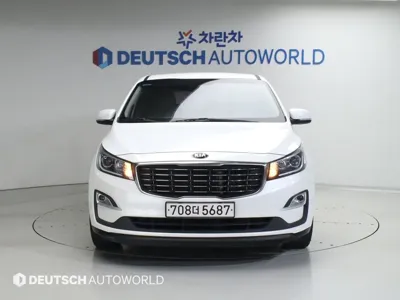 Kia Canival 2020, 107931 км, за 7680.19 USD