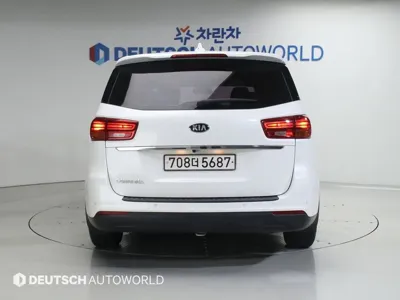 Kia Canival 2020, 107931 км, за 7680.19 USD