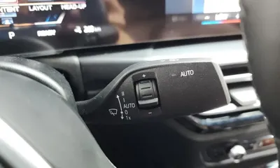 BMW i4 2023, 67743 км, за 30878.23 USD - фото 30