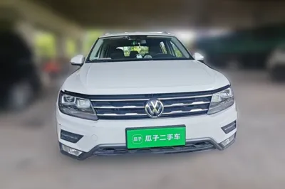 Volkswagen Tiguan L 2018, 52600 км, за 11313 USD