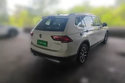 Volkswagen Tiguan L 2018, 52600 км, за 11313 USD