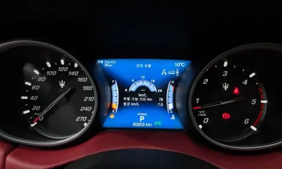 Maserati Levante 2019, 80903 км, за 19090.16 USD - фото 8