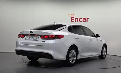Kia K5 2016, 186569 км, за 3380.35 USD
