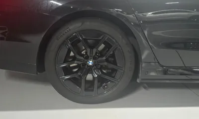 BMW i7 2024, 33000 км, за 64465.69 USD