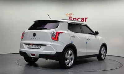 KG_Mobility_Ssangyong TIBOLI 2015, 186406 км, за 2636.27 USD