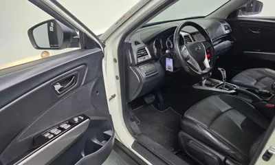 KG_Mobility_Ssangyong TIBOLI 2015, 186406 км, за 2636.27 USD - фото 11