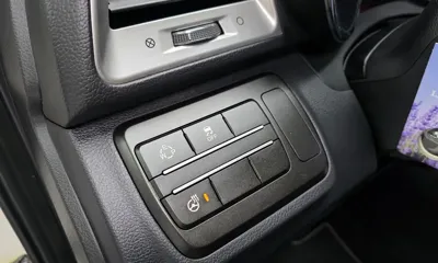 KG_Mobility_Ssangyong TIBOLI 2015, 186406 км, за 2636.27 USD - фото 13