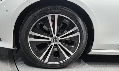 Mercedes-Benz E-Class 2021, 40108 км, за 20145.36 USD