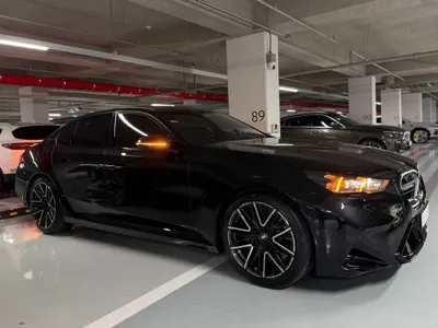 BMW M5 2026, 1652 км, за 82676.58 USD