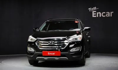 Hyundai Santafe 2013, 57068 км, за 6607.2 USD