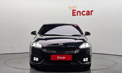 Kia K7 2018, 66900 км, за 10194.69 USD