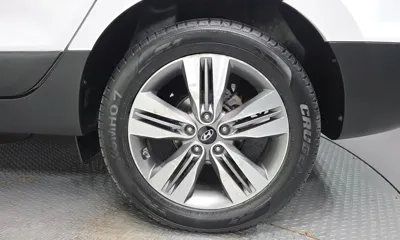 Hyundai Tucson 2015, 133048 км, за 5120.13 USD