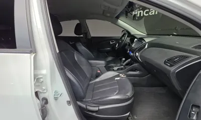 Hyundai Tucson 2015, 133048 км, за 5120.13 USD - фото 10