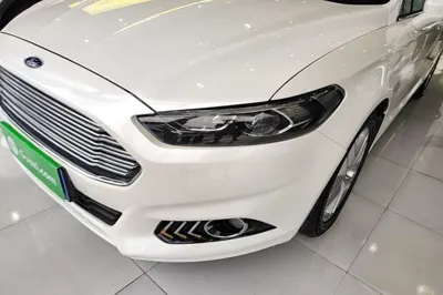 Ford Mondeo 2013, 104600 км, за 6561 USD - фото 8