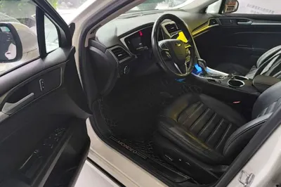 Ford Mondeo 2013, 104600 км, за 6561 USD - фото 18