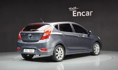 Hyundai Accent 2012, 118503 км, за 2775.02 USD
