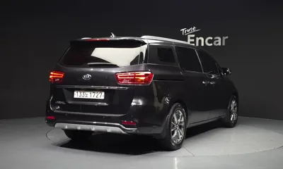 Kia Canival 2020, 180959 км, за 8595.43 USD