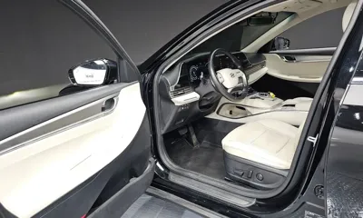 Hyundai Grandeur 2022, 164084 км, за 9765.48 USD - фото 10
