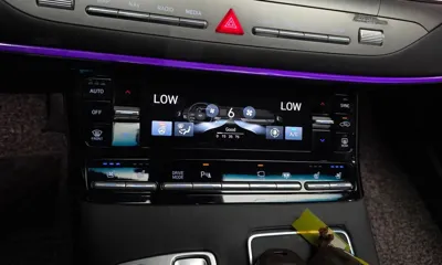 Hyundai Grandeur 2020, 135558 км, за 12997.24 USD - фото 16