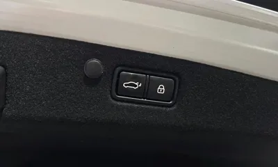 Hyundai Grandeur 2020, 135558 км, за 12997.24 USD - фото 20