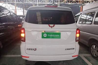 Wuling Hongguang 2021, 26400 км, за 7120 USD