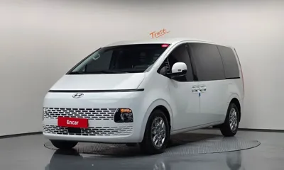 Hyundai Staria · 2023 год